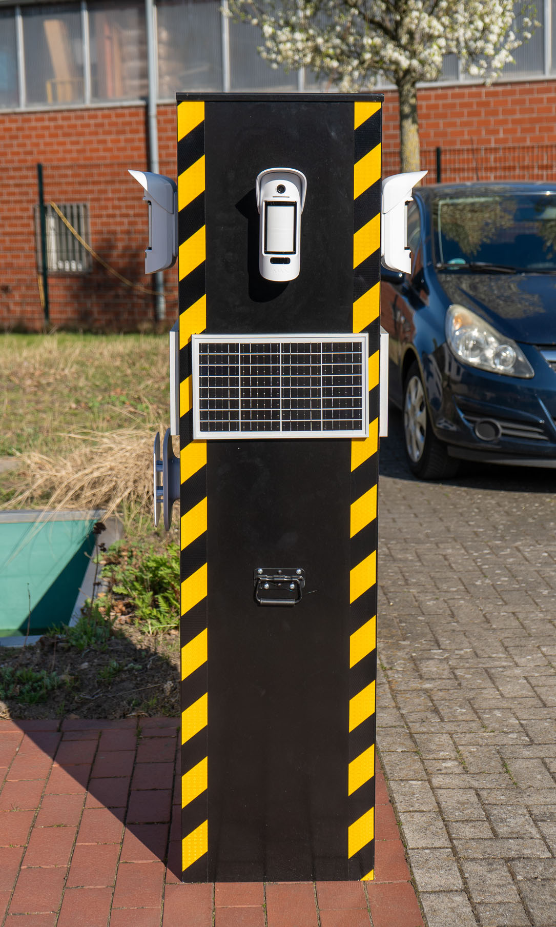 EPS Ajax Mini-Tower mit Solarpanel EPS Ajax Mini-Tower mit Solarpanel | EPS