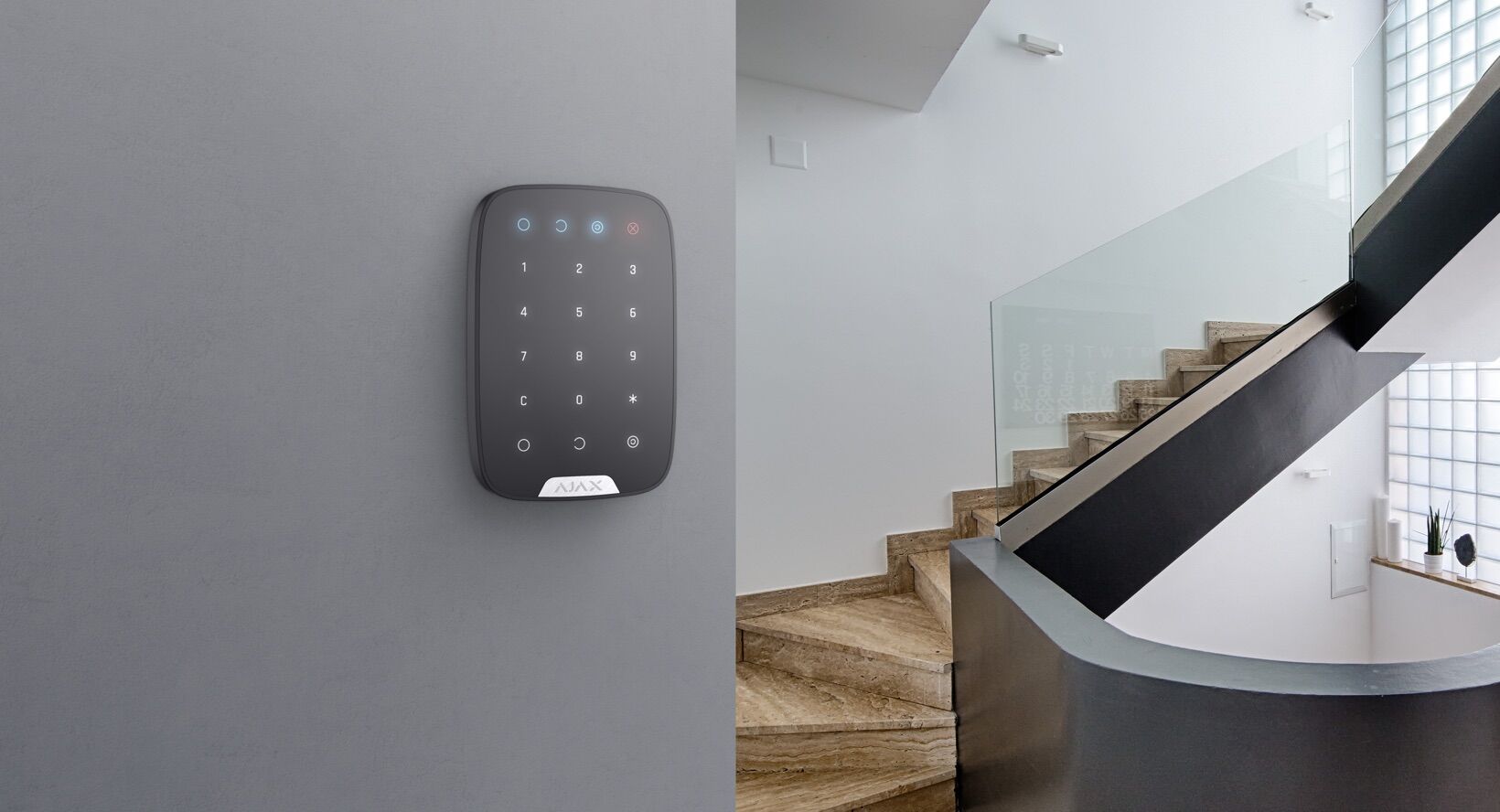 Ajax Keypad Schwarz Detailansicht Bild 4 | EPS