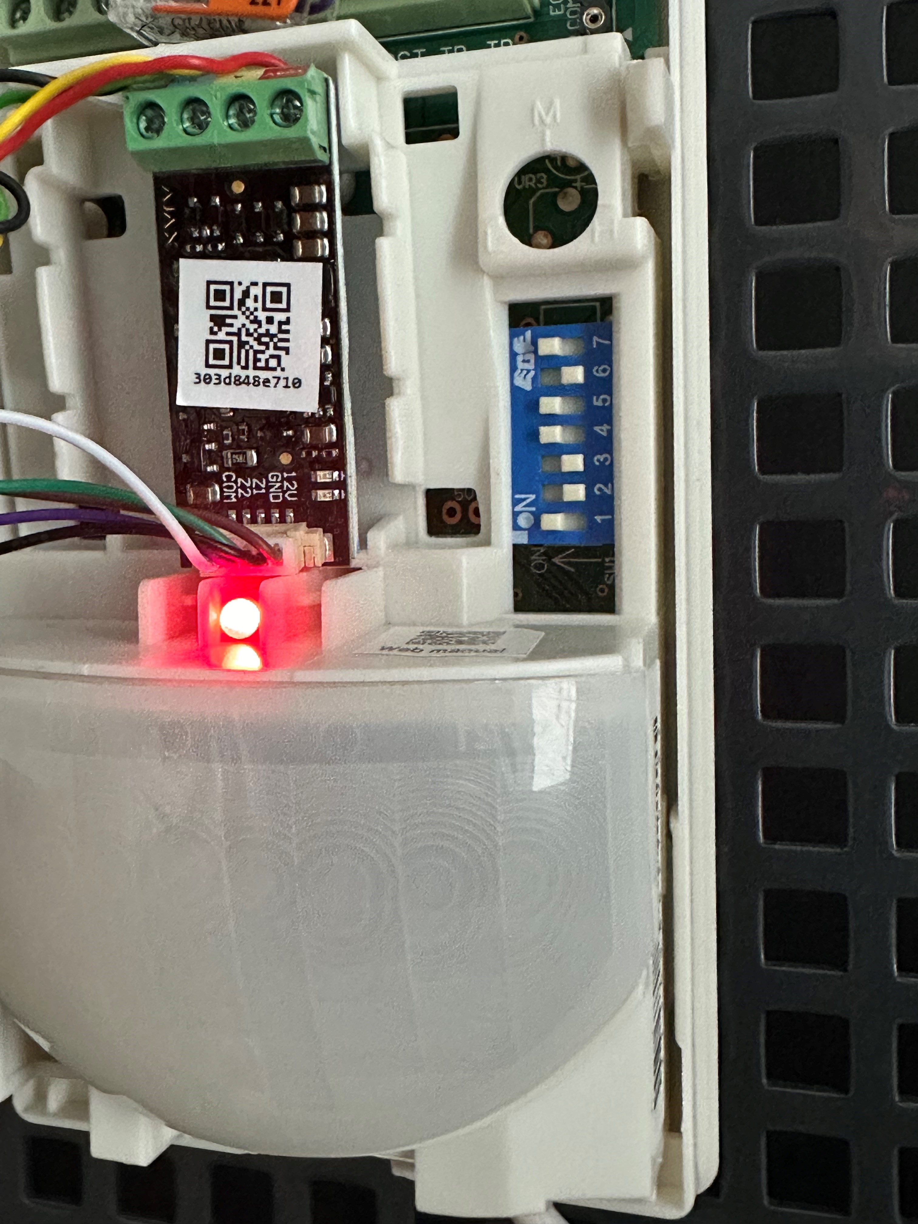 Ajax Superior Transmitter Fibra Detailansicht Bild 9 | EPS